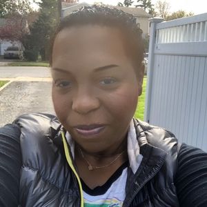 Meet your Posher, Lilakoi